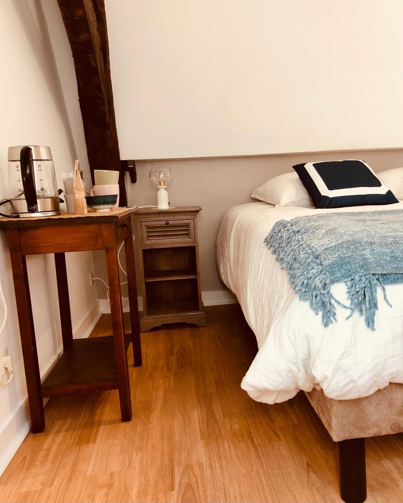 L'Amantine Chambres D'Hotes Et Gite Bourges Bagian luar foto